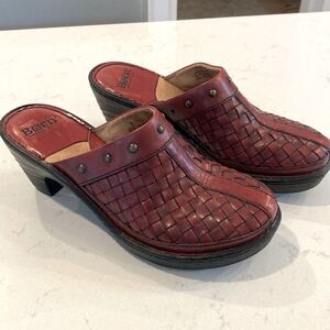NEW Born Red Handcrafted Woven Leather Brass Studded Clogs size 9